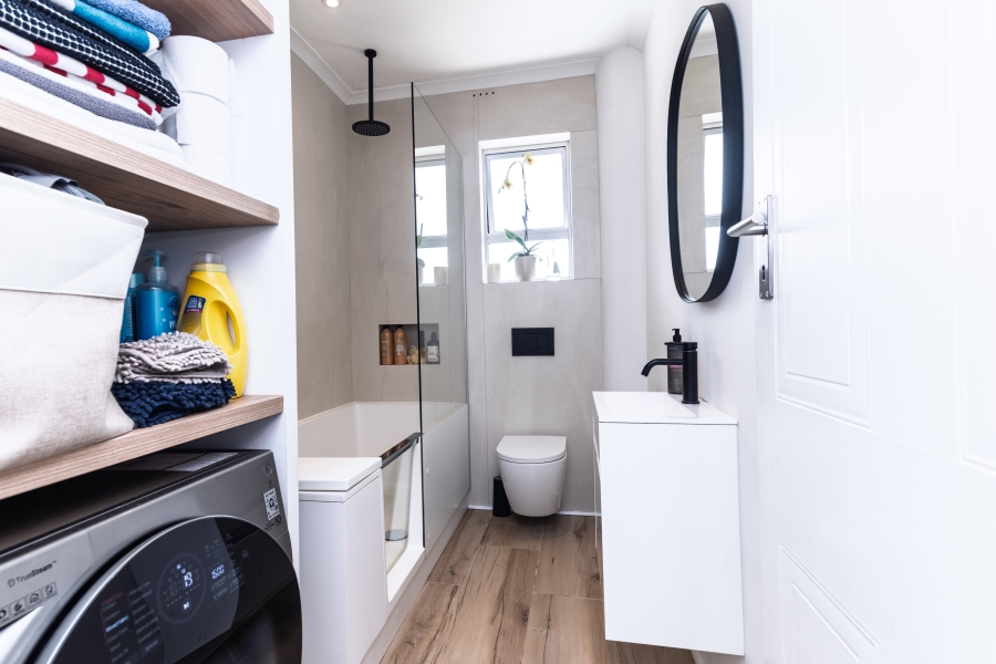 2 Bedroom Property for Sale in Green Point Western Cape